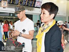 赌王儿子何猷君想做网球手 拜师前法网开赛冠军